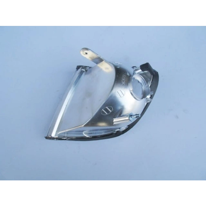 HYUNDAI STAREX- MİNİBÜS- 98/08; ÖN SİNYAL SAĞ BEYAZ (MARS)