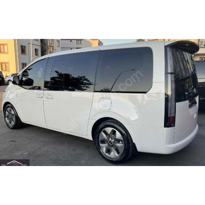 HYUNDAI STARIA- 22/24; ARAÇ BİLGİLERİ VE RESİMLERİ