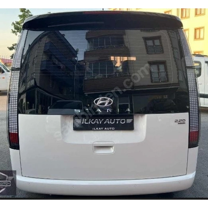 HYUNDAI STARIA- 22/24; ARAÇ BİLGİLERİ VE RESİMLERİ