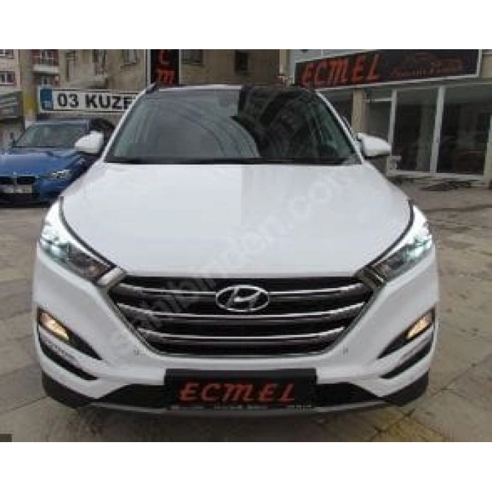 HYUNDAI TUCSON- 15/18; ARAÇ BİLGİLERİ VE RESİMLERİ