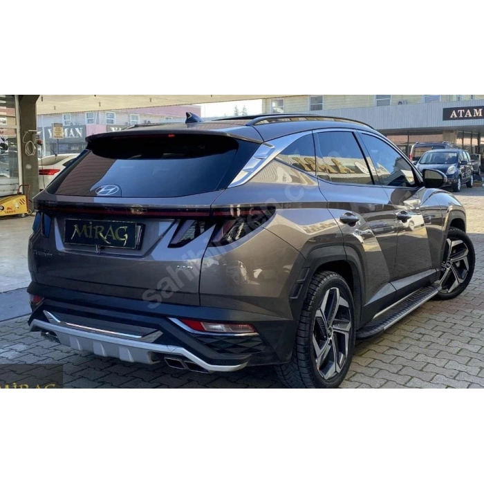 HYUNDAI TUCSON- 21/25; ARAÇ BİLGİLERİ VE RESİMLERİ