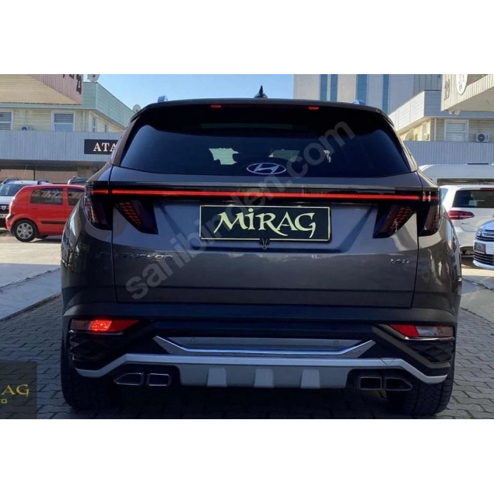 HYUNDAI TUCSON- 21/25; ARAÇ BİLGİLERİ VE RESİMLERİ