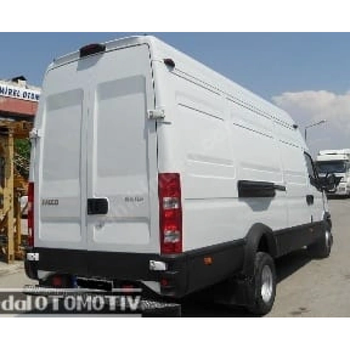IVECO DAILY- 12/14; ARAÇ BİLGİLERİ VE RESİMLERİ
