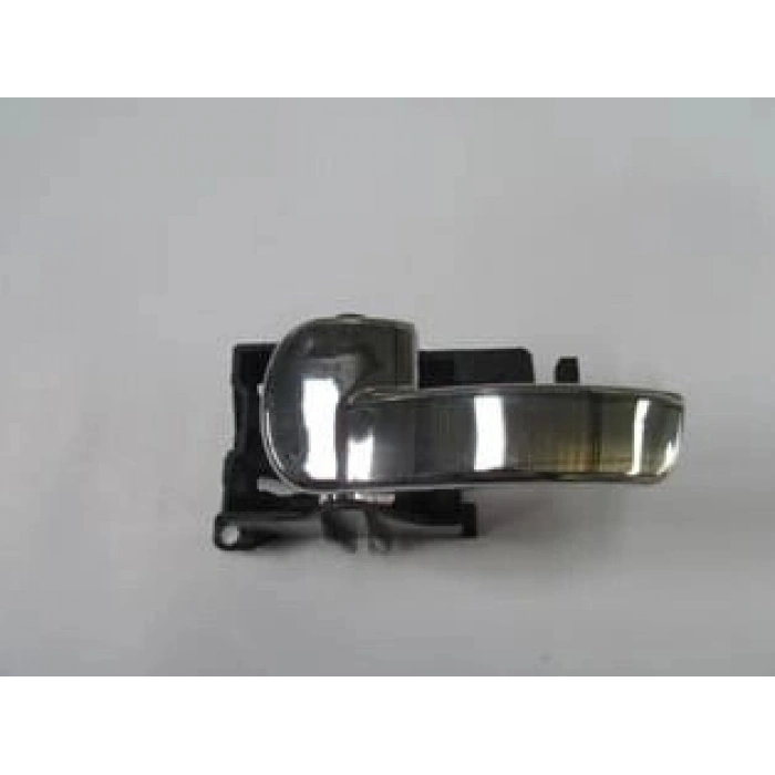 KAPI IC ACMA KOLU ON / ARKA SOL NISSAN NAVARA