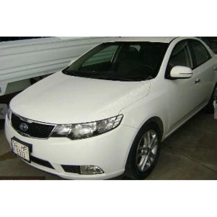 KIA CERATO- 10/11; ARAÇ BİLGİLERİ VE RESİMLERİ