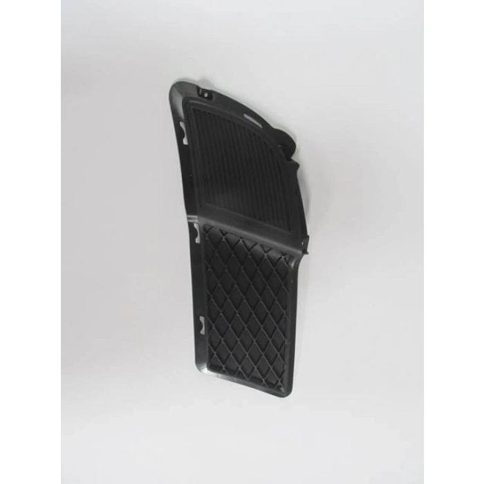 KIA CERATO- 10/11; SİS LAMBA KAPAĞI SAĞ SİS DELİKSİZ (TYG)