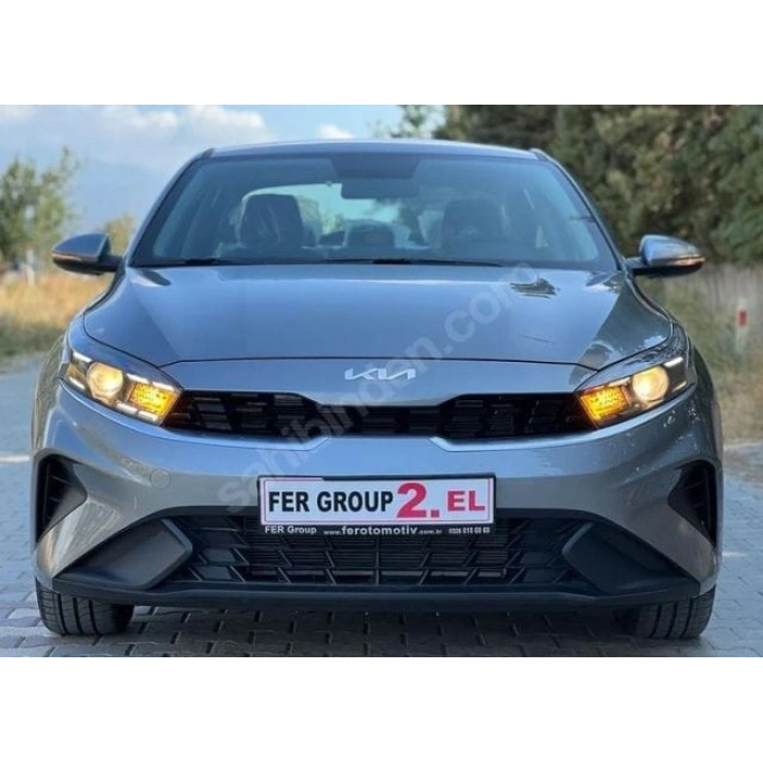 KIA CERATO- 22/24; ARAÇ BİLGİLERİ VE RESİMLERİ