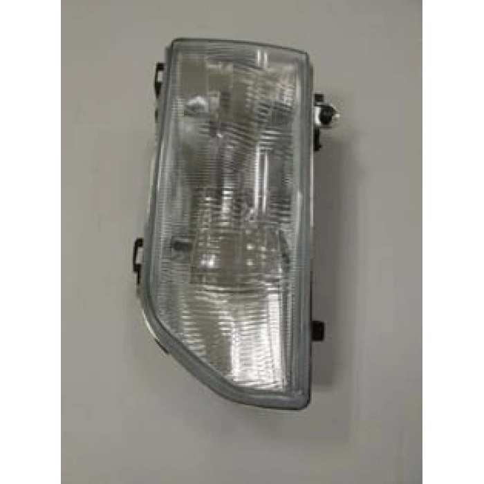 KIA HI BESTA- MİNİBÜS- 97/99; FAR LAMBASI SOL (BAĞLANTI PLASTİĞİ İLE BİRLİKTE) (ÇİZGİLİ CAM) FAM