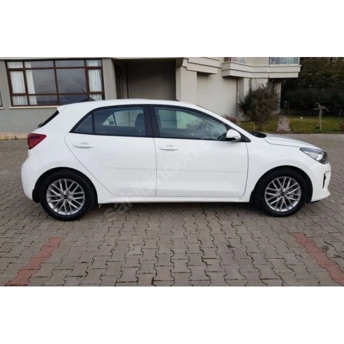 KIA RIO- HB- 17/20; ARAÇ BİLGİLERİ VE RESİMLERİ