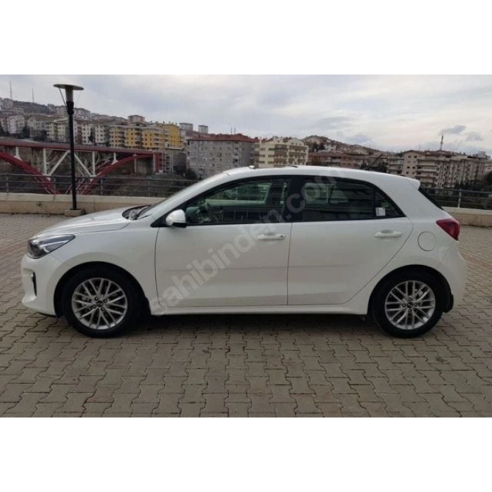 KIA RIO- HB- 17/20; ARAÇ BİLGİLERİ VE RESİMLERİ