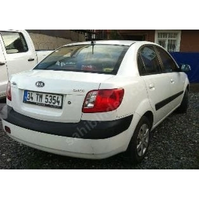 KIA RIO- III- 06/11; ARAÇ BİLGİLERİ VE RESİMLERİ