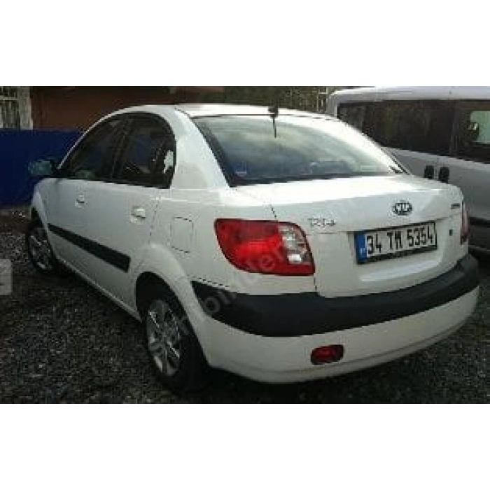 KIA RIO- III- 06/11; ARAÇ BİLGİLERİ VE RESİMLERİ