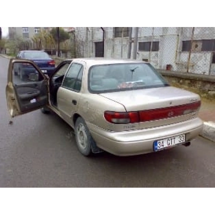 KIA SEPHIA- 97/98; ARAÇ BİLGİLERİ VE RESİMLERİ
