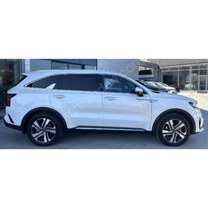 KIA SORENTO- 22/24; ARAÇ BİLGİLERİ VE RESİMLERİ