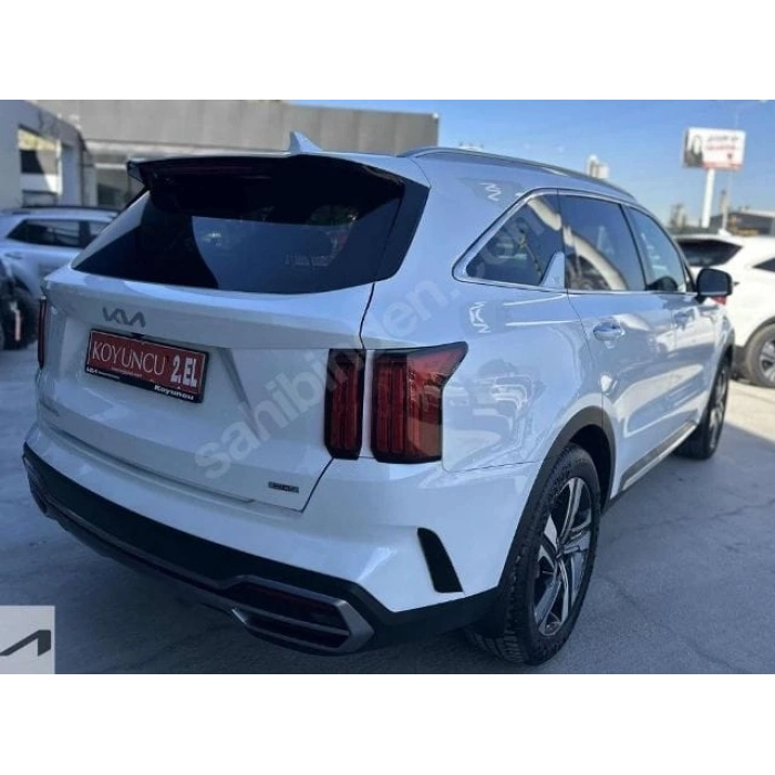 KIA SORENTO- 22/24; ARAÇ BİLGİLERİ VE RESİMLERİ