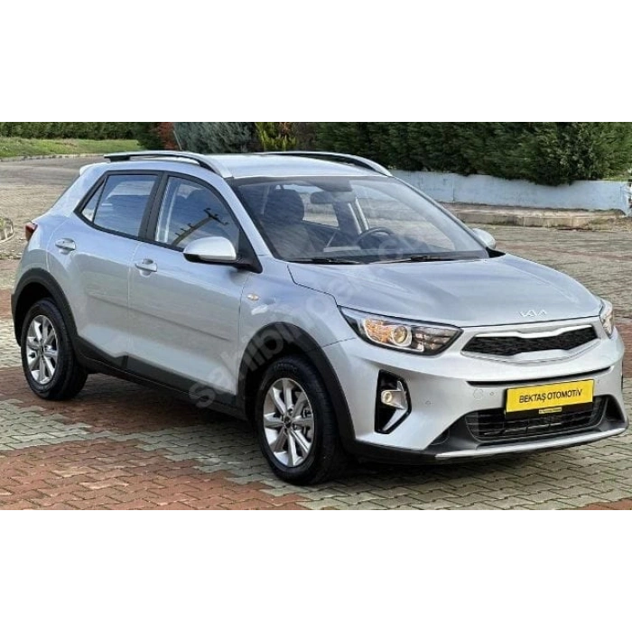 KIA STONIC- 18/24; ARAÇ BİLGİLERİ VE RESİMLERİ