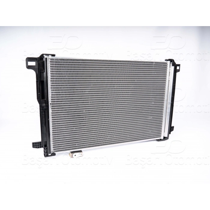 KLIMA RADYATORU MT 610X420 MM MERCEDES-BENZ W204 07>