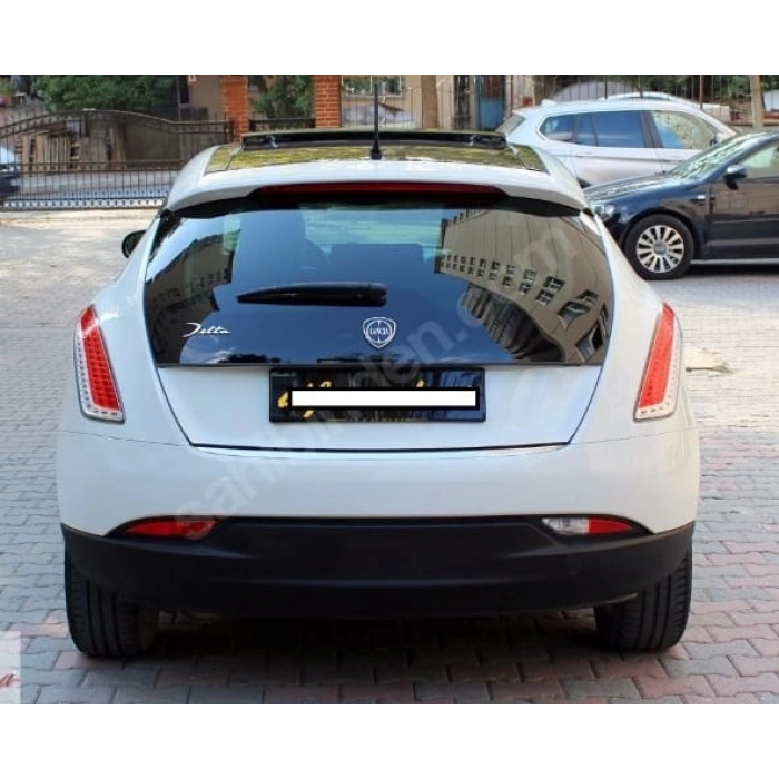 LANCIA DELTA- 09/13; ARAÇ BİLGİLERİ VE RESİMLERİ