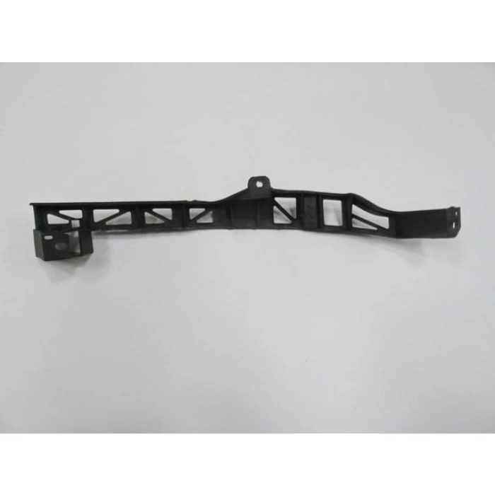 MAZDA 3- SD- 03/06; ÖN TAMPON BRAKETİ İÇ SOL (FAR ALTINA BAĞLANAN) (TYG)