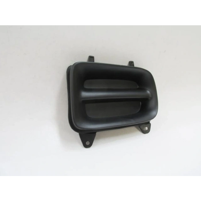 MAZDA 323- FAMILIA- 95/97; SİS LAMBA KAPAĞI SAĞ SİS DELİKSİZ (TYG)