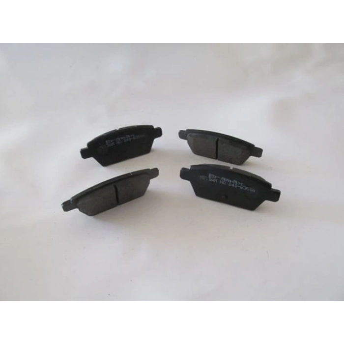 MAZDA 6- SD- 03/06; ARKA FREN BALATASI 2,0/2,3 (DİSK)(110,8X42X14)(BRAMAX)