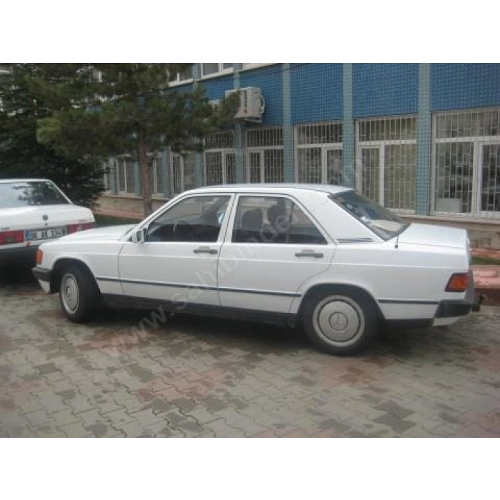 MERCEDES 190- W201- 83/93; ARAÇ BİLGİLERİ VE RESİMLERİ (190/190E/190D)