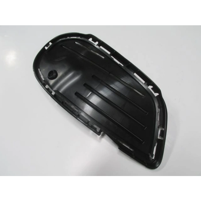 MERCEDES C CLASS- W205- 14/17; SİS LAMBA KAPAĞI BRAKETİ SOL SENSÖR DELİKLİ (AMG)(TW)