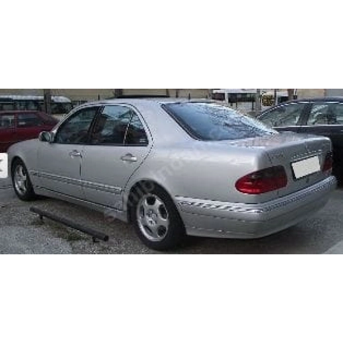 MERCEDES E CLASS- W210- 00/02; ARAÇ BİLGİLERİ VE RESİMLERİ (E200/E220/E240/E320)