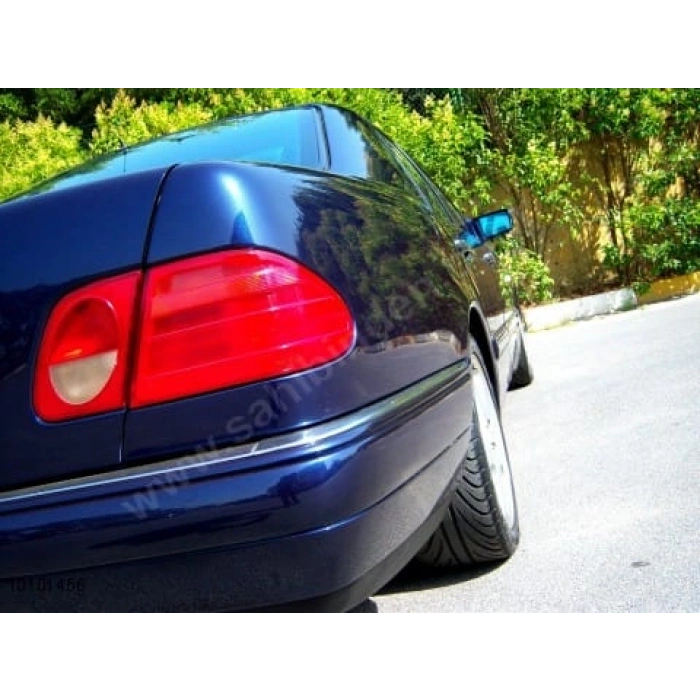 MERCEDES E CLASS- W210- 96/99; ARAÇ BİLGİLERİ VE RESİMLERİ (E200/E220/E230/E250/E270/E280/E300/E320)