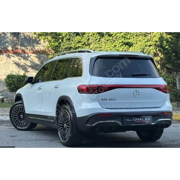 MERCEDES EQB- X243- 22/25; ARAÇ BİLGİLERİ VE RESİMLERİ