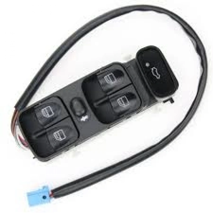 MERCEDES W176 M133 HAVA FİLTRESİ