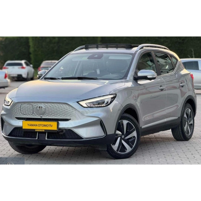 MG- ZS EV- 22/23; ARAÇ BİLGİLERİ VE RESİMLERİ