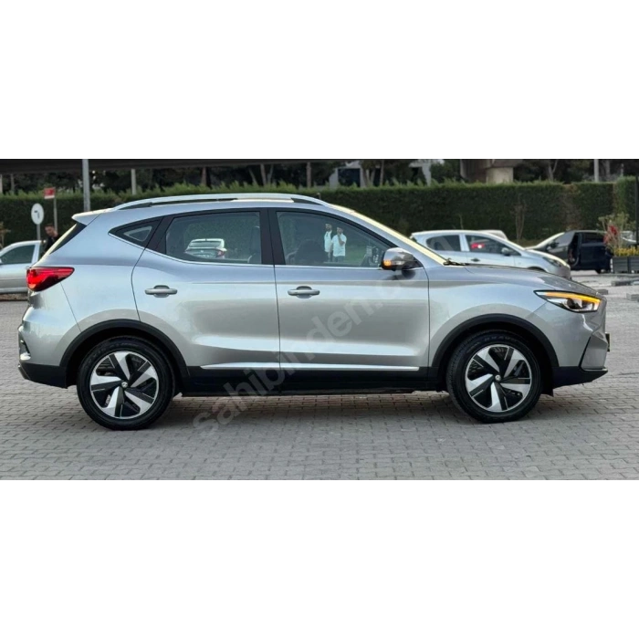 MG- ZS EV- 22/23; ARAÇ BİLGİLERİ VE RESİMLERİ