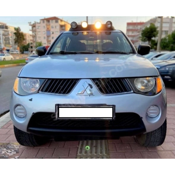 MITSUBISHI L200- PICK UP- 06/09/15; ARAÇ BİLGİLERİ VE RESİMLERİ