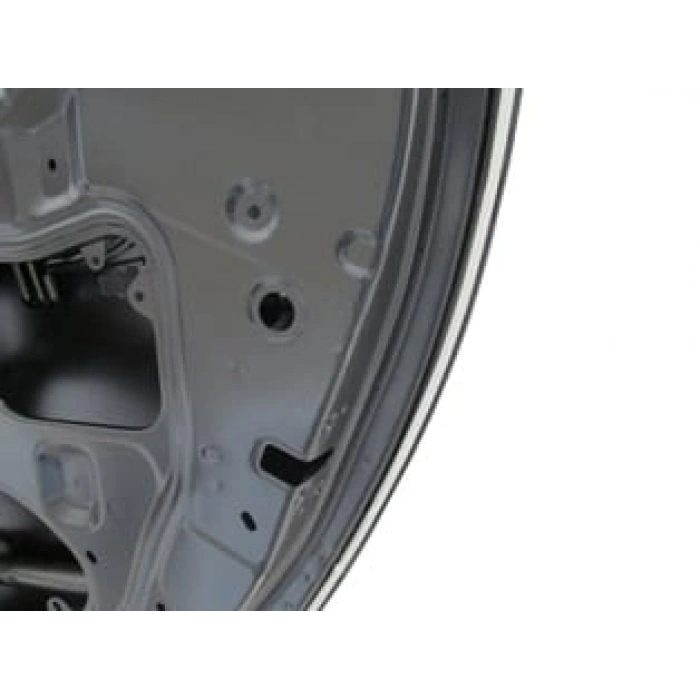 MITSUBISHI L200- PICK UP- 06/15; ARKA KAPI KOMPLE SAĞ (İCELİ/ÇEKOMASTİKLİ)(YAN SANAYİ) (TW)