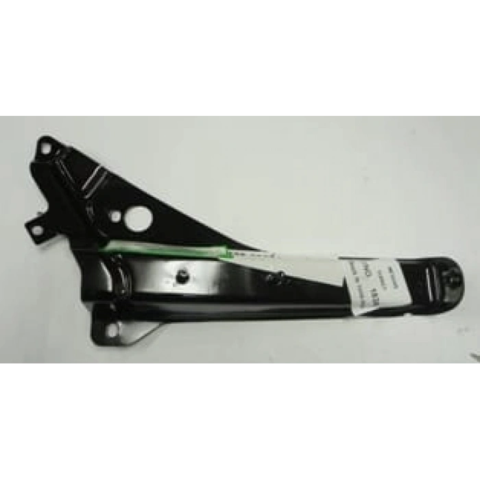 MITSUBISHI L200- PICK UP- 99/01; ÖN TAMPON DIŞ BRAKETİ BÜYÜK SAĞ (ORİJİNAL)