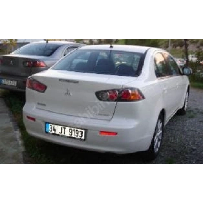 MITSUBISHI LANCER- 08/16; ARAÇ BİLGİLERİ VE RESİMLERİ