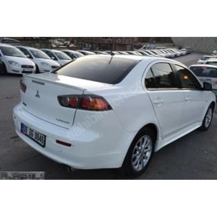 MITSUBISHI LANCER- 08/16; ARAÇ BİLGİLERİ VE RESİMLERİ