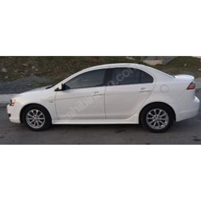 MITSUBISHI LANCER- 08/16; ARAÇ BİLGİLERİ VE RESİMLERİ