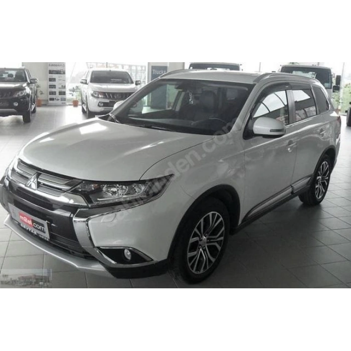 MITSUBISHI OUTLANDER- 13/16; ARAÇ BİLGİLERİ VE RESİMLERİ