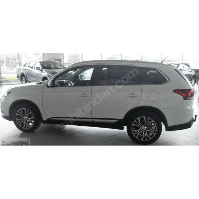MITSUBISHI OUTLANDER- 13/16; ARAÇ BİLGİLERİ VE RESİMLERİ