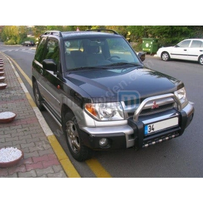 MITSUBISHI PAJERO- 00/06; ARAÇ BİLGİLERİ VE RESİMLERİ