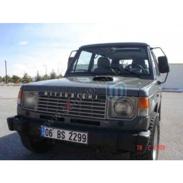 MITSUBISHI PAJERO- 85/91; ARAÇ BİLGİLERİ VE RESİMLERİ