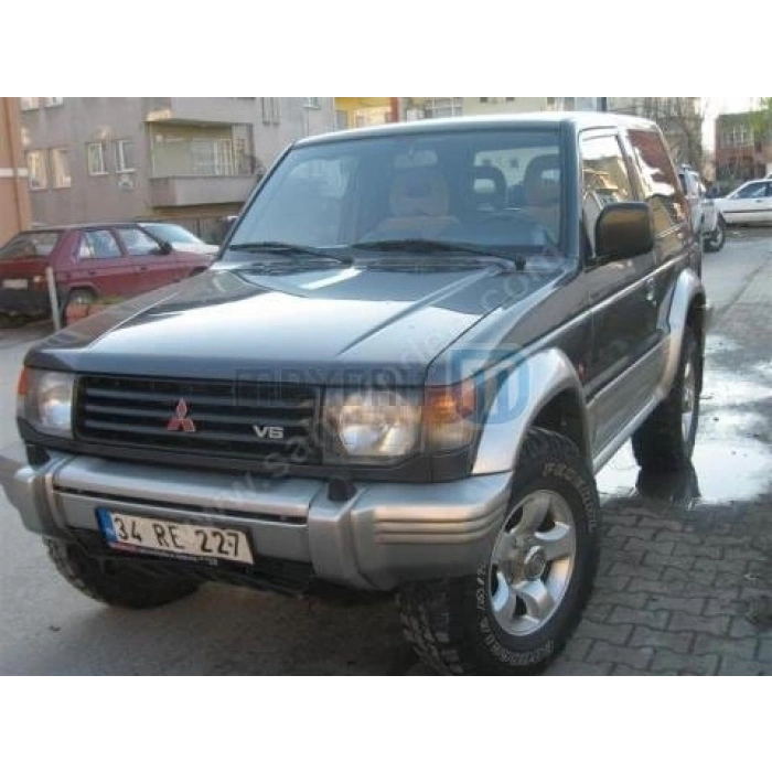 MITSUBISHI PAJERO- 92/97; ARAÇ BİLGİLERİ VE RESİMLERİ
