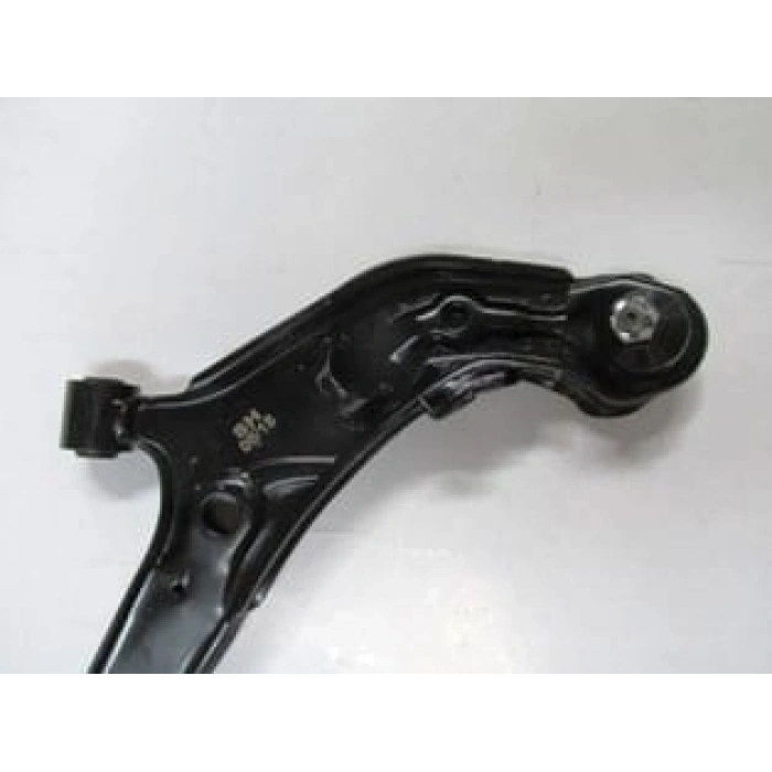 NISSAN MAXIMA- A32- 95/00; ÖN ALT TABLA SAĞ (SALINCAK) (SH)