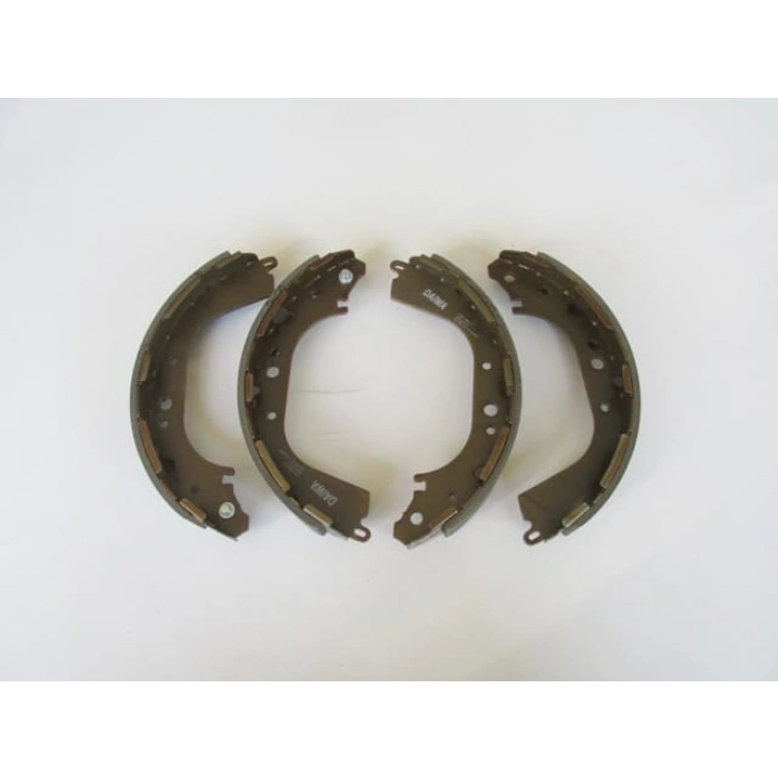 NISSAN PATHFINDER- 96/99; ARKA FREN PABUCU (147,5X50) (DAIWA)