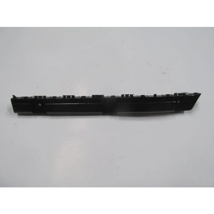 NISSAN QASHQAI- J11- 14/21; ARKA TAMPON BAĞLANTI BRAKETİ SAĞ PLASTİK (TW)