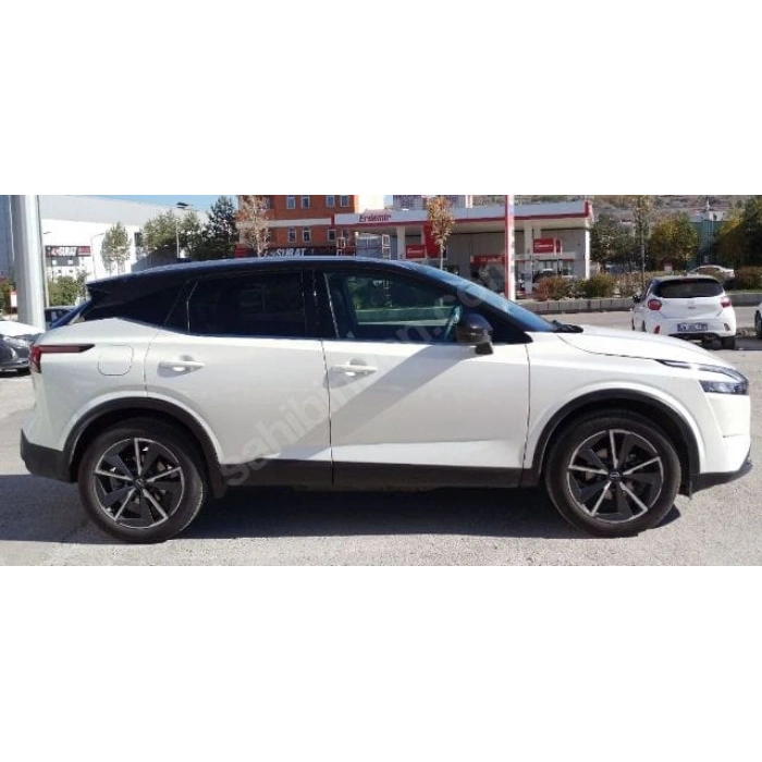 NISSAN QASHQAI- J12- 22/24; ARAÇ BİLGİLERİ VE RESİMLERİ