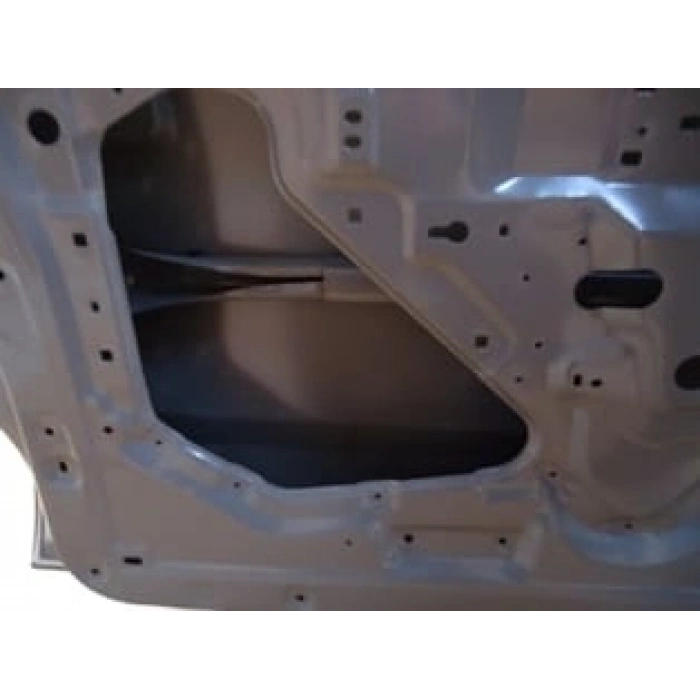 NISSAN SKYSTAR- PICK UP- D22- 97/02; ÖN KAPI KOMPLE L(AYNASI MUSKAYA BAĞLANAN)(TÜRKİYE TİPİ)İCELİ