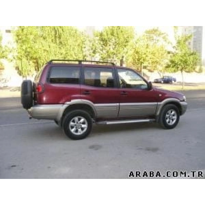 NISSAN TERRANO- 01/03; ARAÇ BİLGİLERİ VE RESİMLERİ
